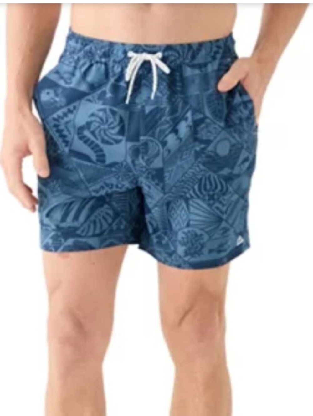 Reef Moore 17'' Volley Swim Shorts. Drawstring Waist. NWT. Gift. Vacation.